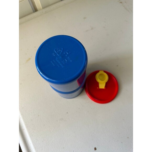 NWOT Tupperware ThirstQuake On The Go Flip Top Cover Mega Tumbler 30oz - Picture 4 of 4